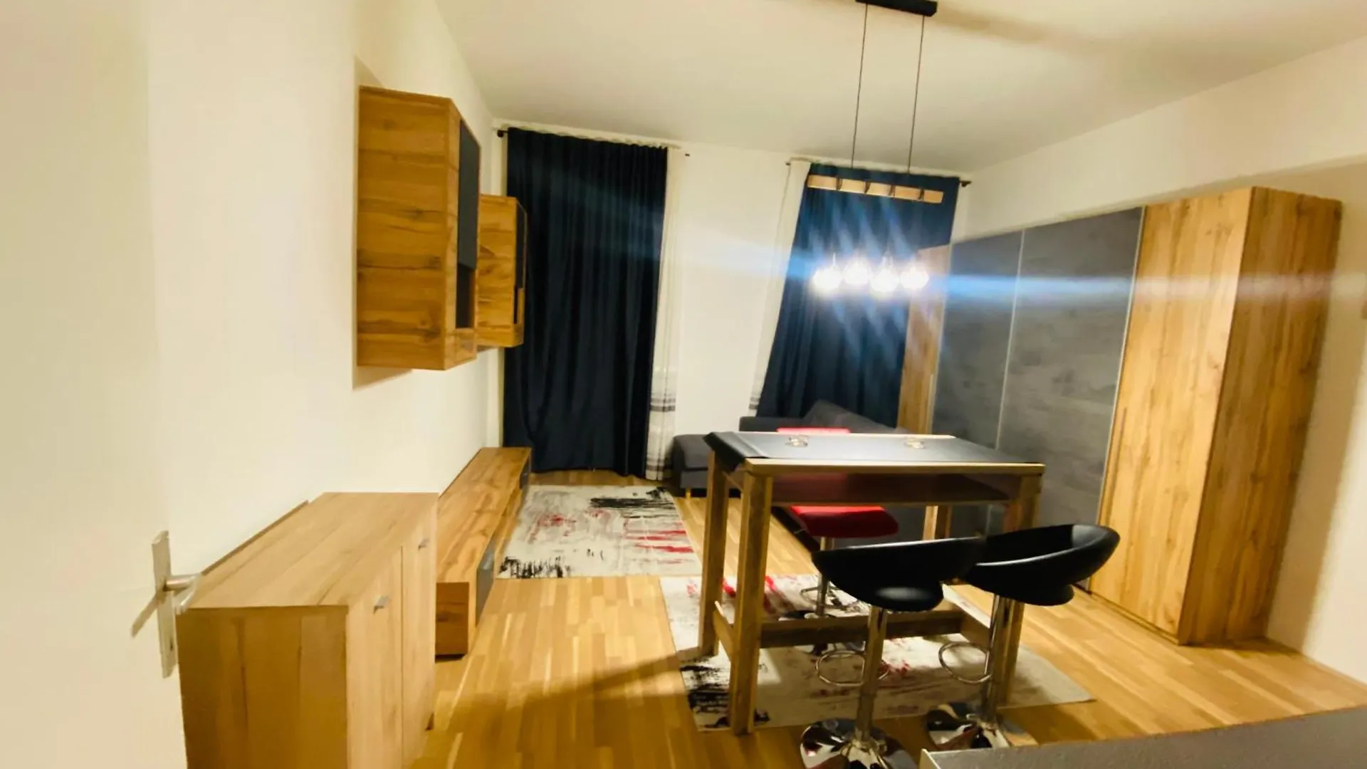 Niceapartmenthollerg.11 Vienna Apartment